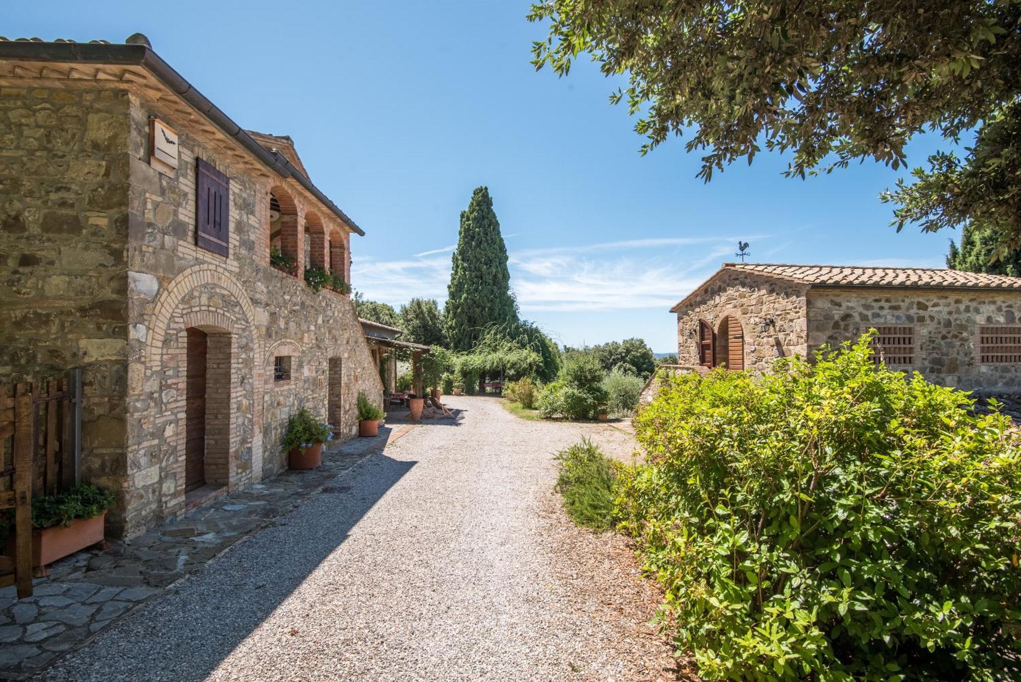 Glicine Apartment Podere Giardino Montalcino Exterior photo